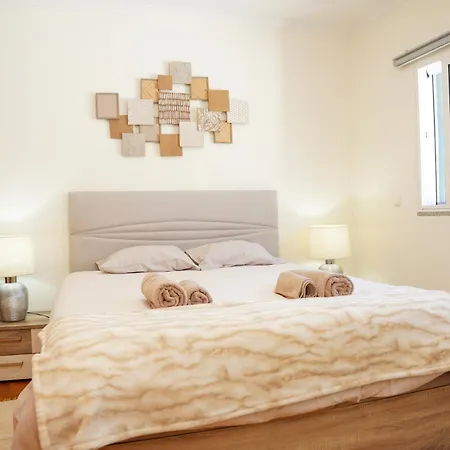 Rosaria Flat * Santa Cruz (Madeira)